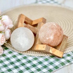 تصویر گوی سنگ نمک 