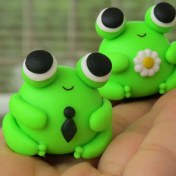 تصویر روداشبوردی قورباغه 