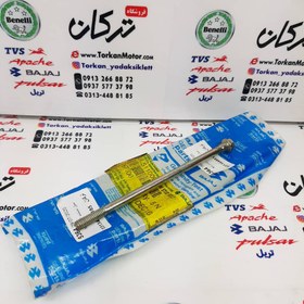 تصویر میله ( پیچ ) سیلندر باریک موتور پالس NS 200 ان اس و RS ار اس اصلی 