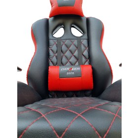 تصویر صندلی گیمینگ مدل شطرنجی 