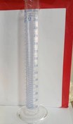 تصویر استوانه مدرج شیشه ای ۱۰۰ سی سی 