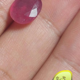 تصویر نگین یاقوت سرخ 