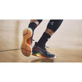 Under armour outlet curry 6 black