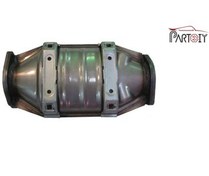 تصویر کاتالیزور نیسان رونیز 