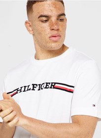 تصویر تی‌شرت گردن‌گرد لوگو برند Tommy Hilfiger Logo Crew Neck T-Shirt