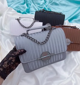 تصویر کیف زنانه پاسپورتی گوچی 