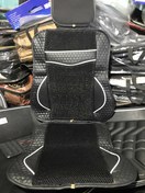 تصویر عرق گیر صندلی خودرو چرم مشکی با دوخت سفید 