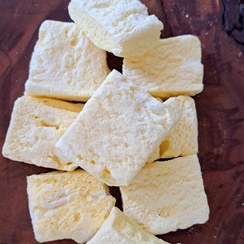 تصویر بستنی خشک نارگیلی 