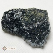 تصویر سنگ راف اپیدوت کلکسیونی طبیعی 95 گرم 