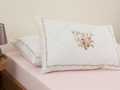 تصویر روبالشی انگلیش هوم طرح Rose Chain بسته ۲ عددی 