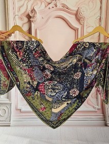 تصویر روسری نخ نیلا پاییزه 