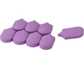 تصویر سفال بام پولکی مینیاتوری بنفش سایز 1.12 و ۱.۲۴ ابعاد: 4.8×2.7×1.6 cm و 2×1.1×0.4 cm