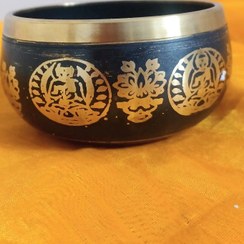 تصویر کاسه تبتی مشکی قطر ۹ 