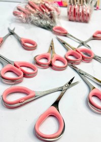 تصویر قیچی ابرو نوک خم 