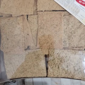 تصویر نان خشک چیپسی جو رژیمی 