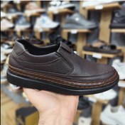 تصویر کفش طبی مردانه قهوه ای تیره 