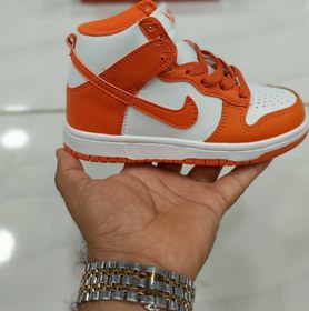 تصویر کتونی بچه گانه نایک اس بی دانک ساقدار نارنجی Nike SB DUNK high 