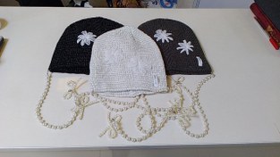 تصویر کلاه بافت ریسه مرواریدد 