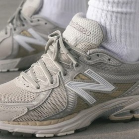 تصویر کتونی نیوبالانس مدل 860v2 سایز ۴۰ تا ۴۵ - سایز ۴ Newbalance 860 v2