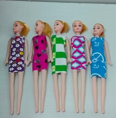 تصویر عروسک باربی پلاستیکی ست ۵ عددی مناسب تزئینات 