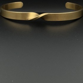 تصویر بنگل پیچ خورده طلایی 