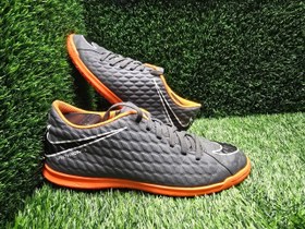 تصویر کتونی کفش فوتسال سالنی اورجینال نایک سایز 41 Orginal soccer shoes