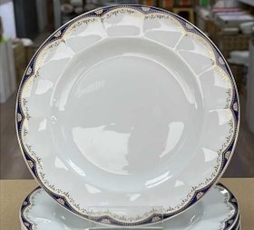 تصویر پیشدستی النور نئوکلاسیک 