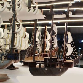 تصویر کشتی چوبی دکوری 