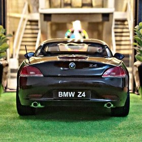 تصویر ماکت BMW Z4 برند کیوشو 