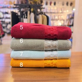 تصویر حوله حمام 