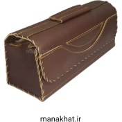 تصویر کیف لوازم خوشنویسی چرم طبیعی قهوه ای سوخته طرح دار 