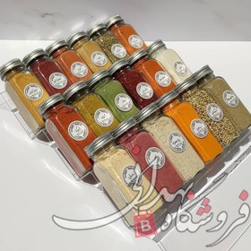 تصویر شیشه مکارتی چهار گوش سایز 6(جا ادویه مکارتی) 