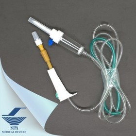 تصویر ست سرم ساده تحت سیستم جاذبه 