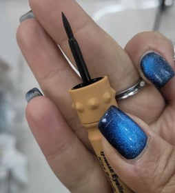 تصویر خط چشم قهوه ای 