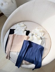 تصویر کراپ زنانه مدل یقه اسکی دو تیکه 