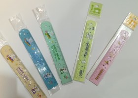 تصویر خط کش فلزی 