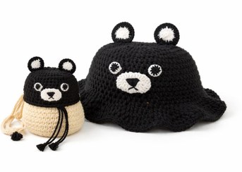 تصویر کلاه و کیف بافتنی خرسی 