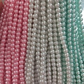 تصویر مروارید سنگی رنگ سبز،سایز8،بصورت ریسه 108 عددی 