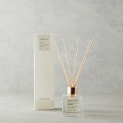 تصویر خوشبو کننده با چوب انگلیش هوم گل های سفید ۱۰۰ میلی 