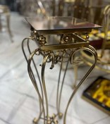 تصویر میز کنارسالنی رویال 