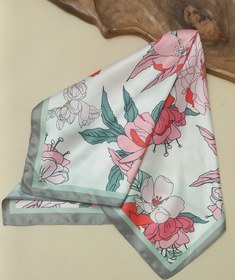 تصویر مینی اسکارف سیلک 