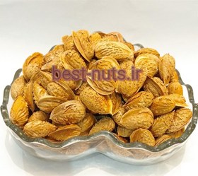 تصویر بادام کاغذی آذربایجان خام و صددرصد شیرین و پر مغز