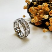 تصویر انگشتر زنانه مدل RING5089 دور نگین باگتی اتمی 