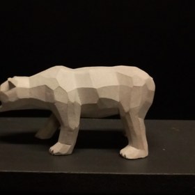 تصویر مجسمه دکوری خرس Decorative bear statue