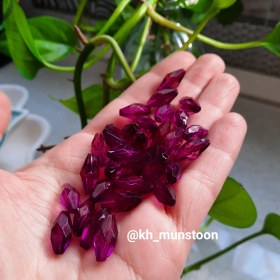 تصویر گندمی درشت بادمجونی 