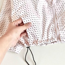 تصویر سویشرت بارانی miu miu ترکیه - کرمی / ۷ 