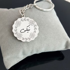 تصویر جاکلیدی زنانه گیوی مدل اسم نیکی کد FARSRTYZiro 