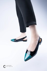 تصویر کفش چرم زنانه WS۱۰۲۸ 