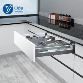 تصویر ریل مجیک با بدنه شیشه 