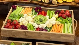 تصویر دیس سبزیجات بزرگ 